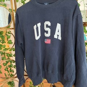 Brandy Melville USA crewneck